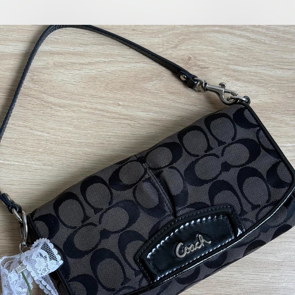 Coach Signature Black and Brown Wristlet